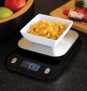 ADL Kitchen lifestyle 2 0 1182 x 1070